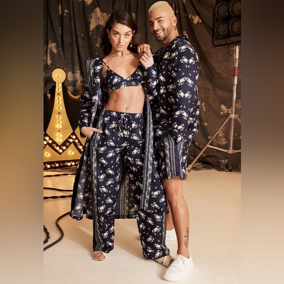 Royalty By Maluma Long Sleeve Duster Long Cardigan Blue/White Size XS/S NEW - Picture 3 of 3